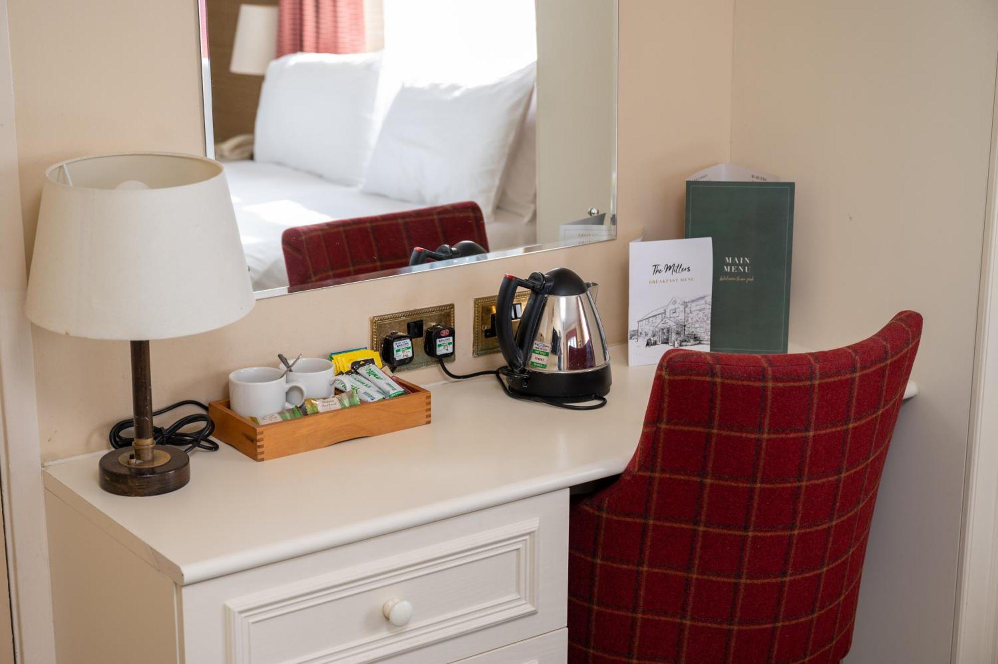Millers Hotel By Greene King Inns Sibson  エクステリア 写真
