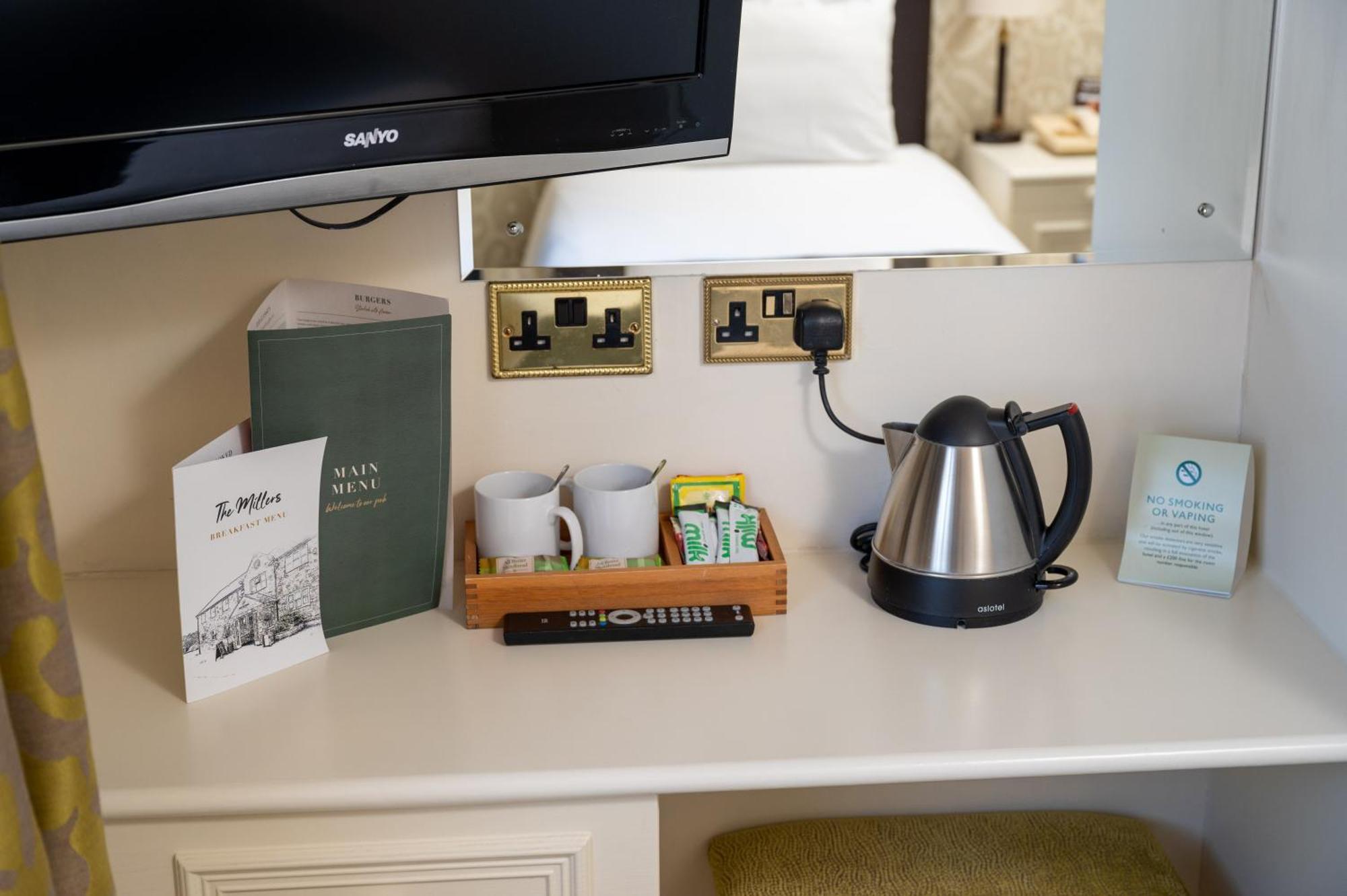 Millers Hotel By Greene King Inns Sibson  エクステリア 写真